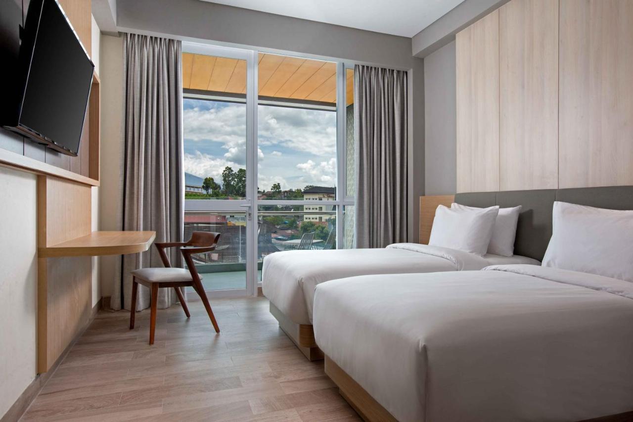Hotel Santika Bukittinggi Dış mekan fotoğraf
